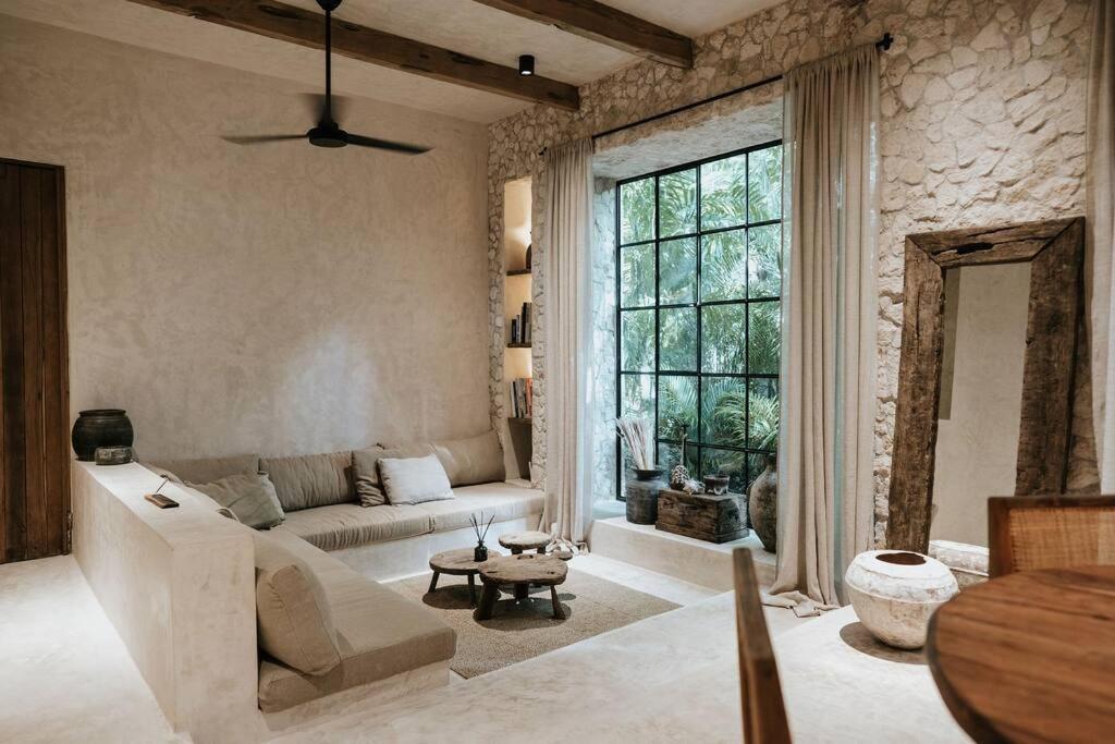 Design Loft With Private Pool And Like Feature